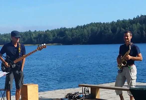 Live musik  på bryggan